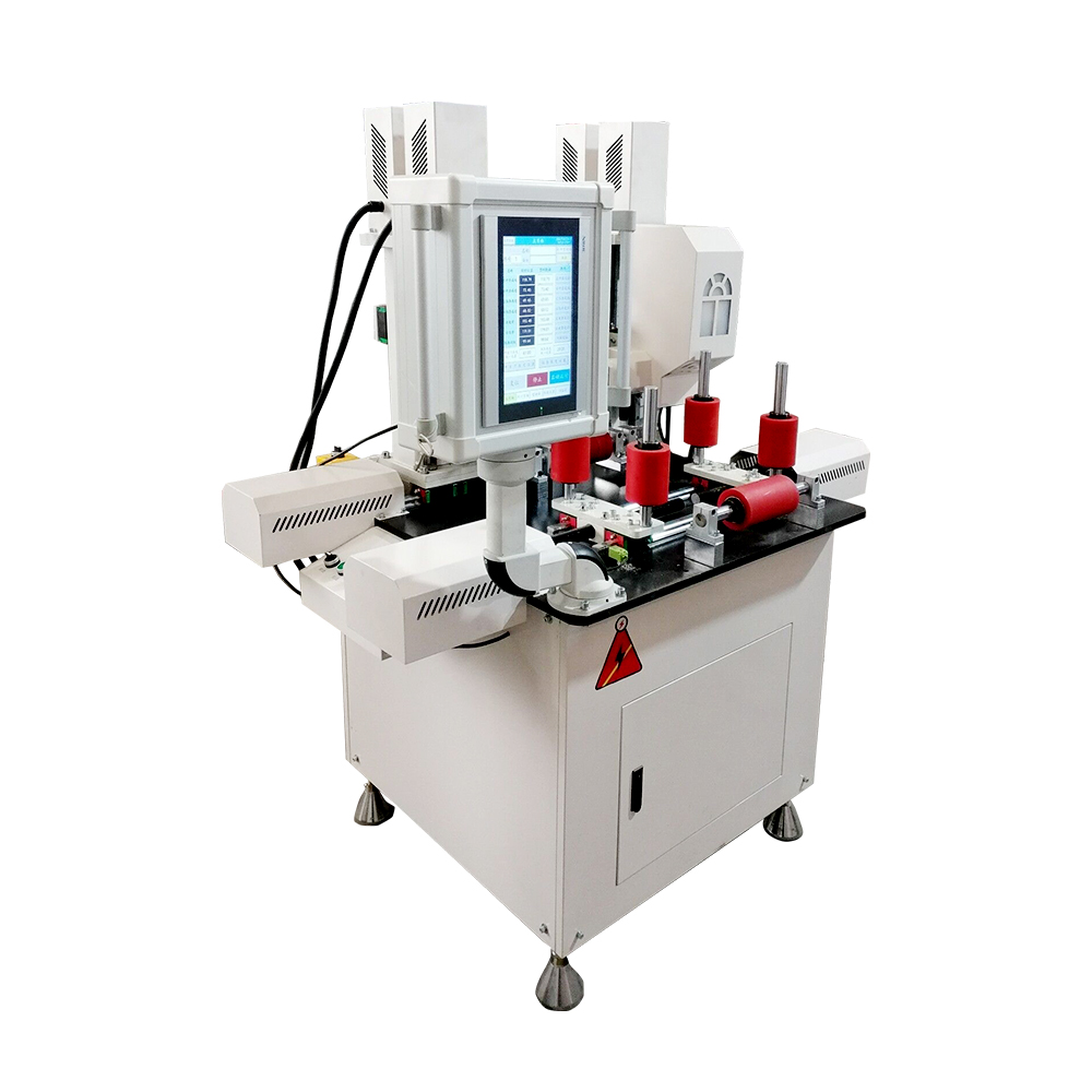 為什么要選斷橋鋁型材復(fù)合機答案就在這里